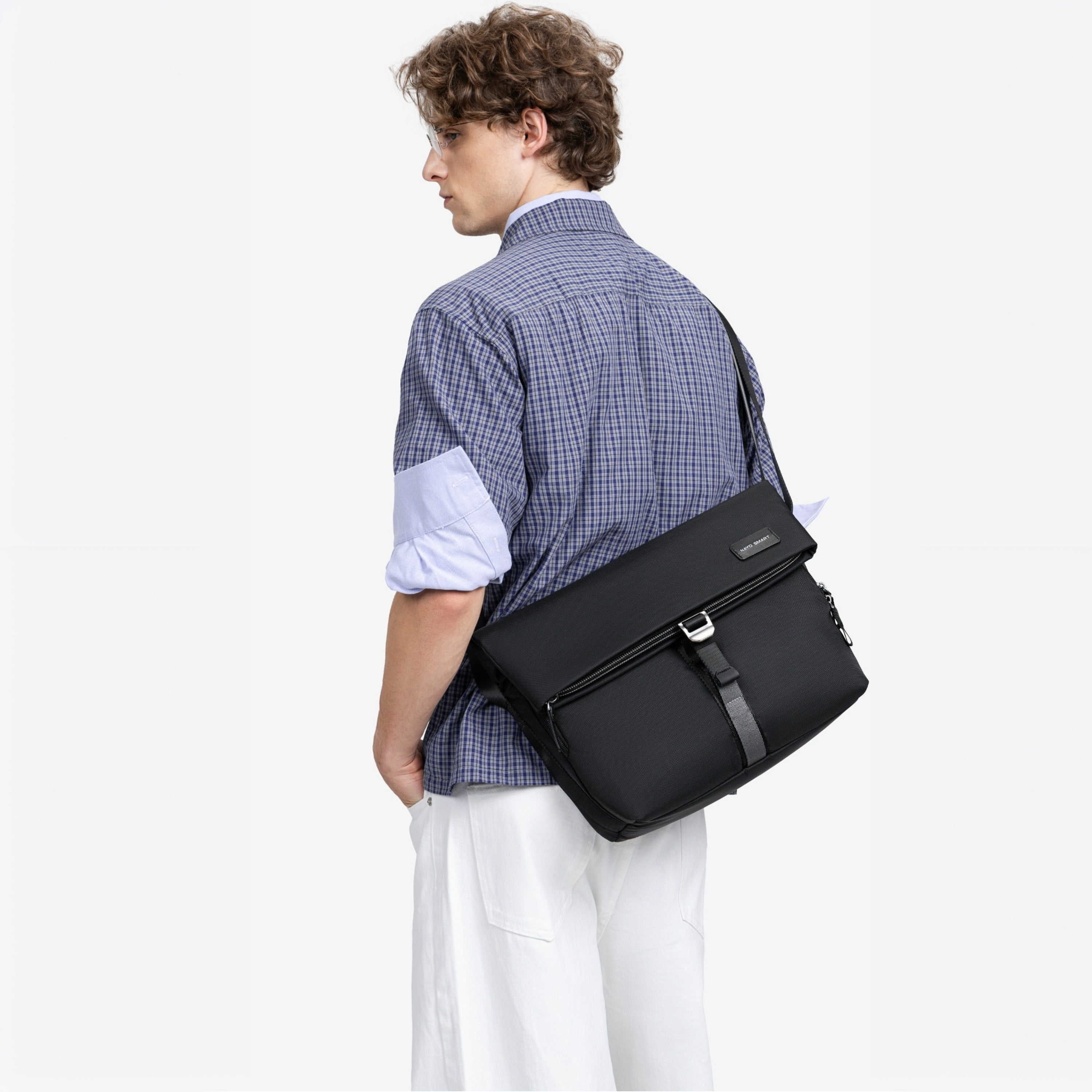 Urban UL3 Messenger Bag