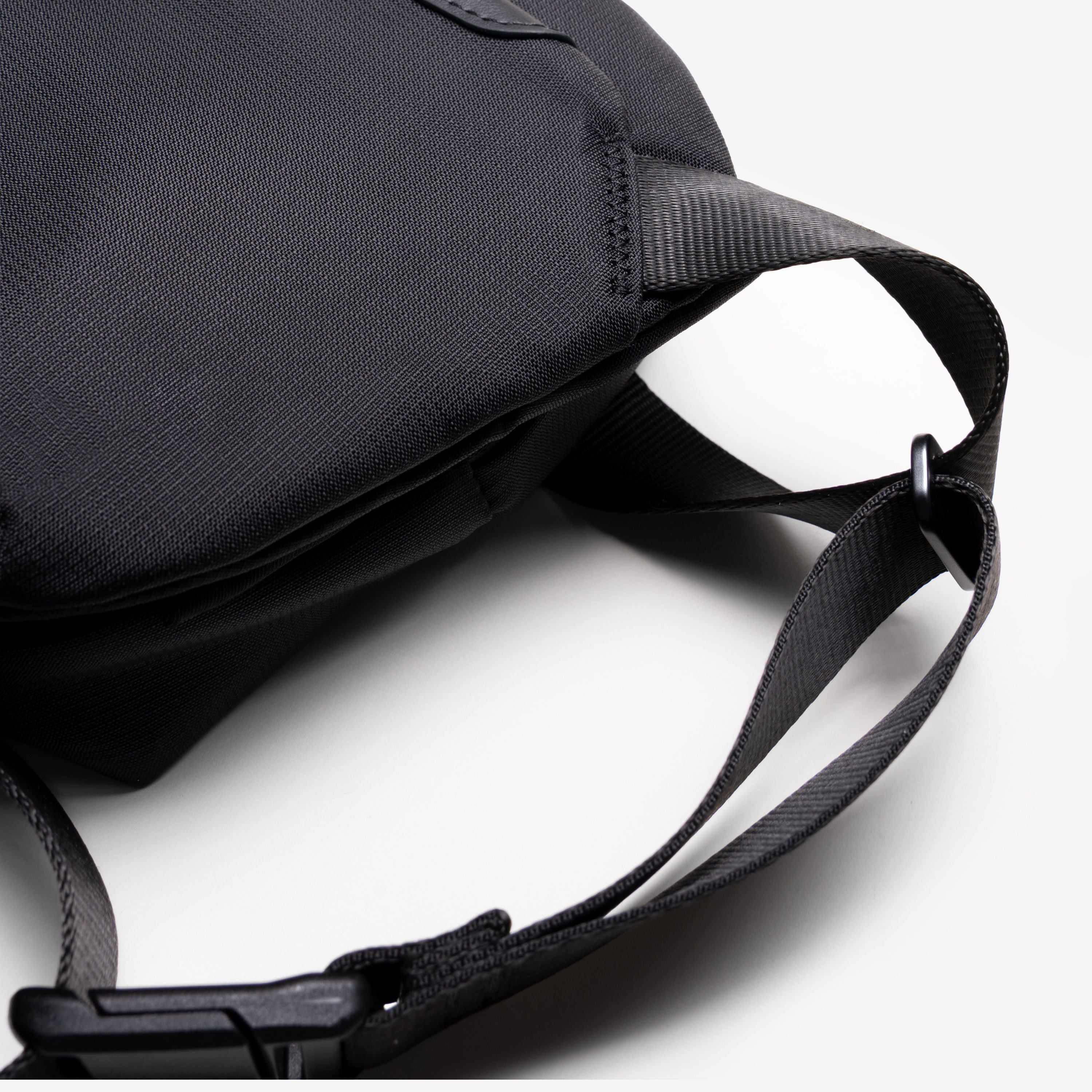 Urban UL2 Expandable EDC Sling Bag, 3.3L | NAYO SMART – Nayo Smart