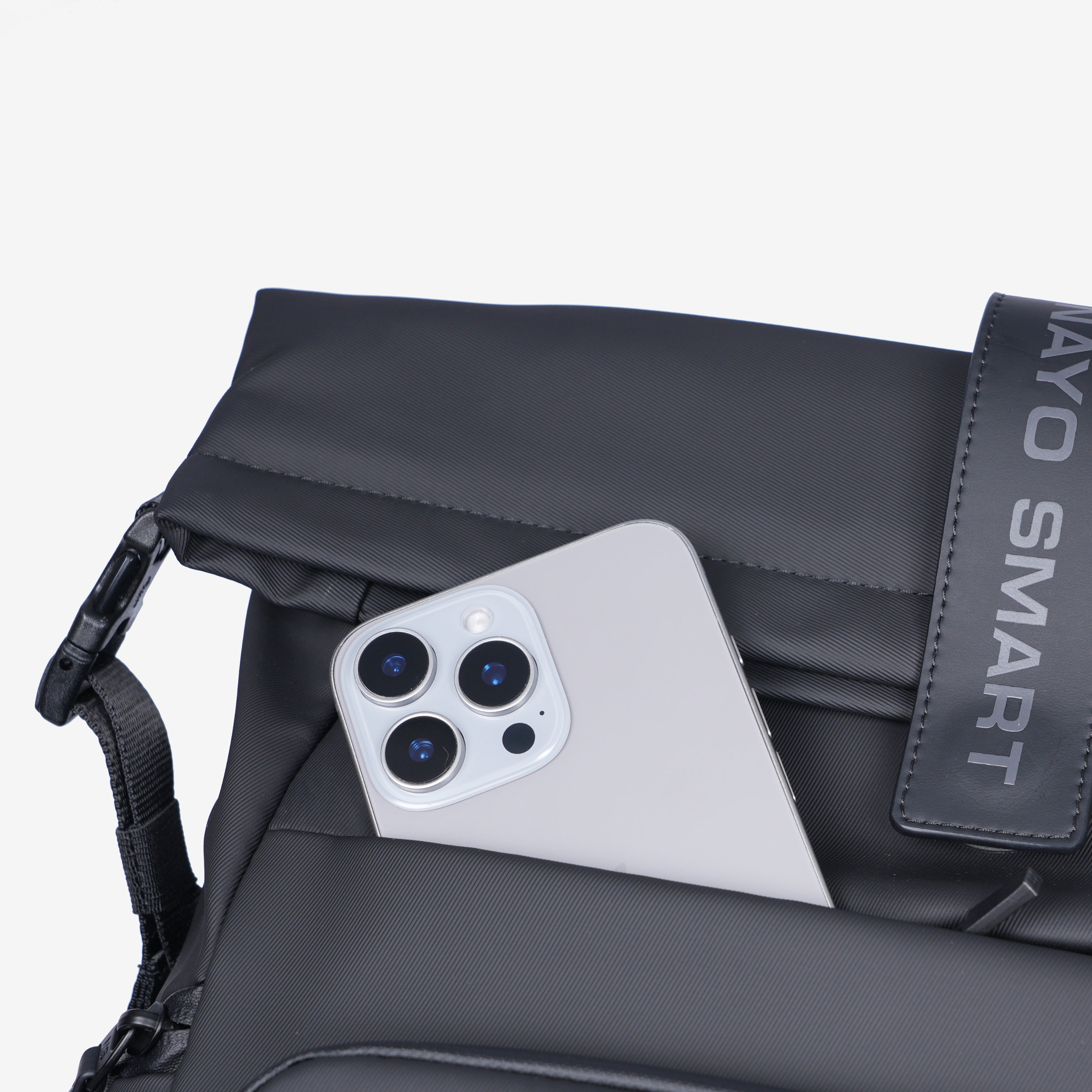 Arrive Roll-Top Travel Backpack – Nayo Smart