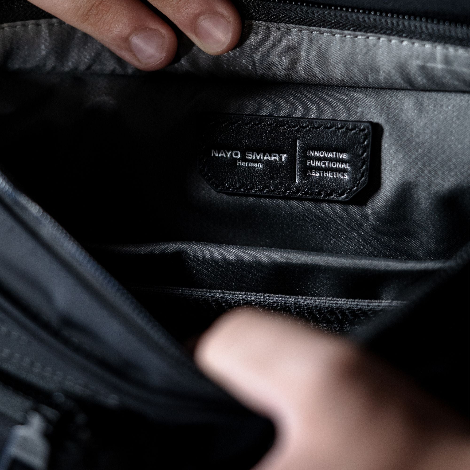 Herman HL1 Refined Flap EDC Sling Bag, 4.2L | NAYO SMART – Nayo Smart