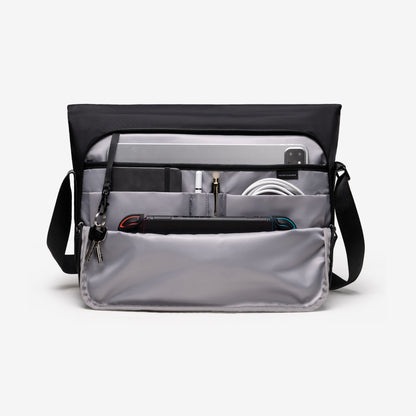 Urban UL3 Messenger Bag
