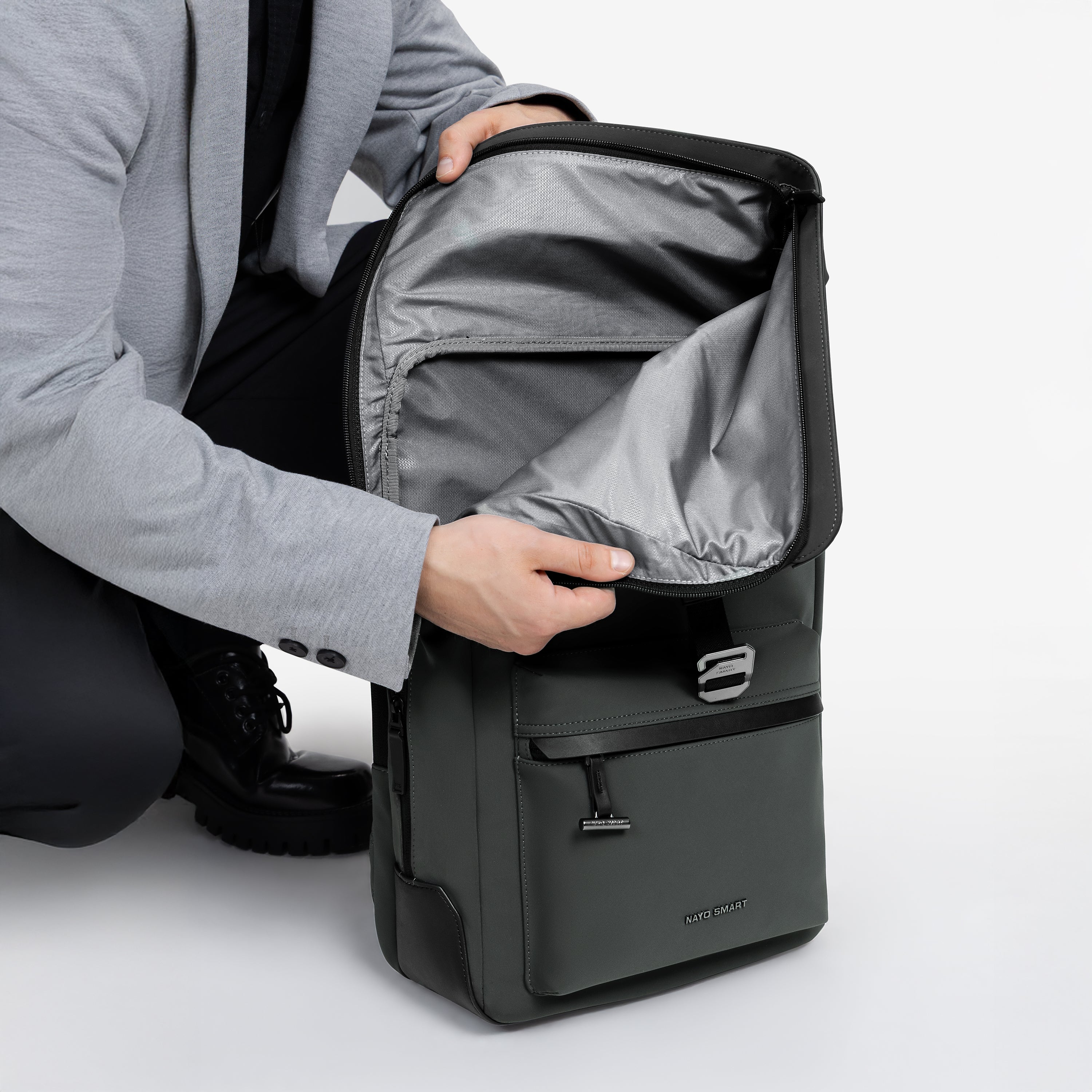 Herman H6 Compact Business Laptop Backpack, 16L | NAYO SMART