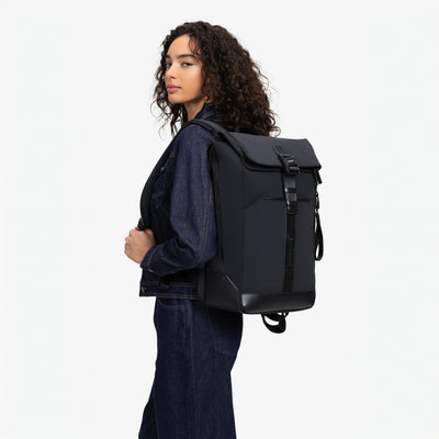 Herman Pro 半卷口後背包