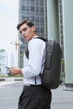 將圖片載入圖庫檢視器 Nayo Defensor Anti-theft Smart Backpack
