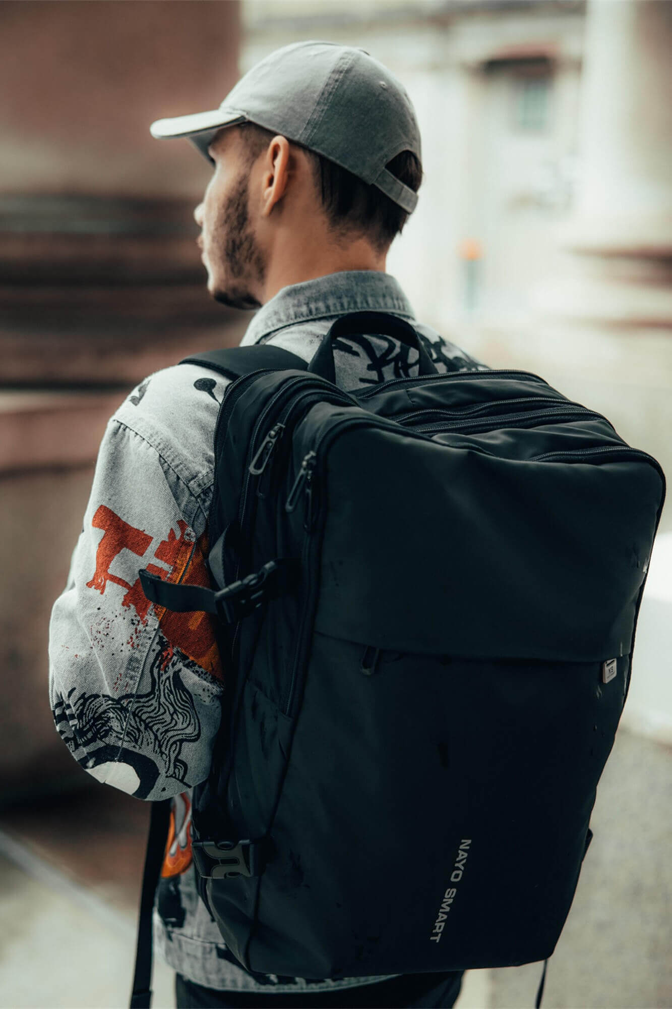 NayoSmart EXPandable Backpack